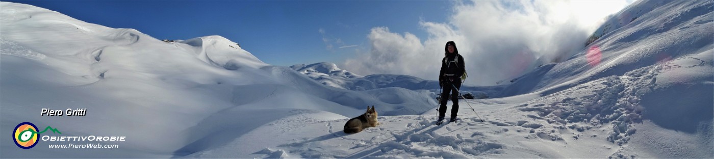 72 Spettacolare il panorama ammantato di neve !.jpg